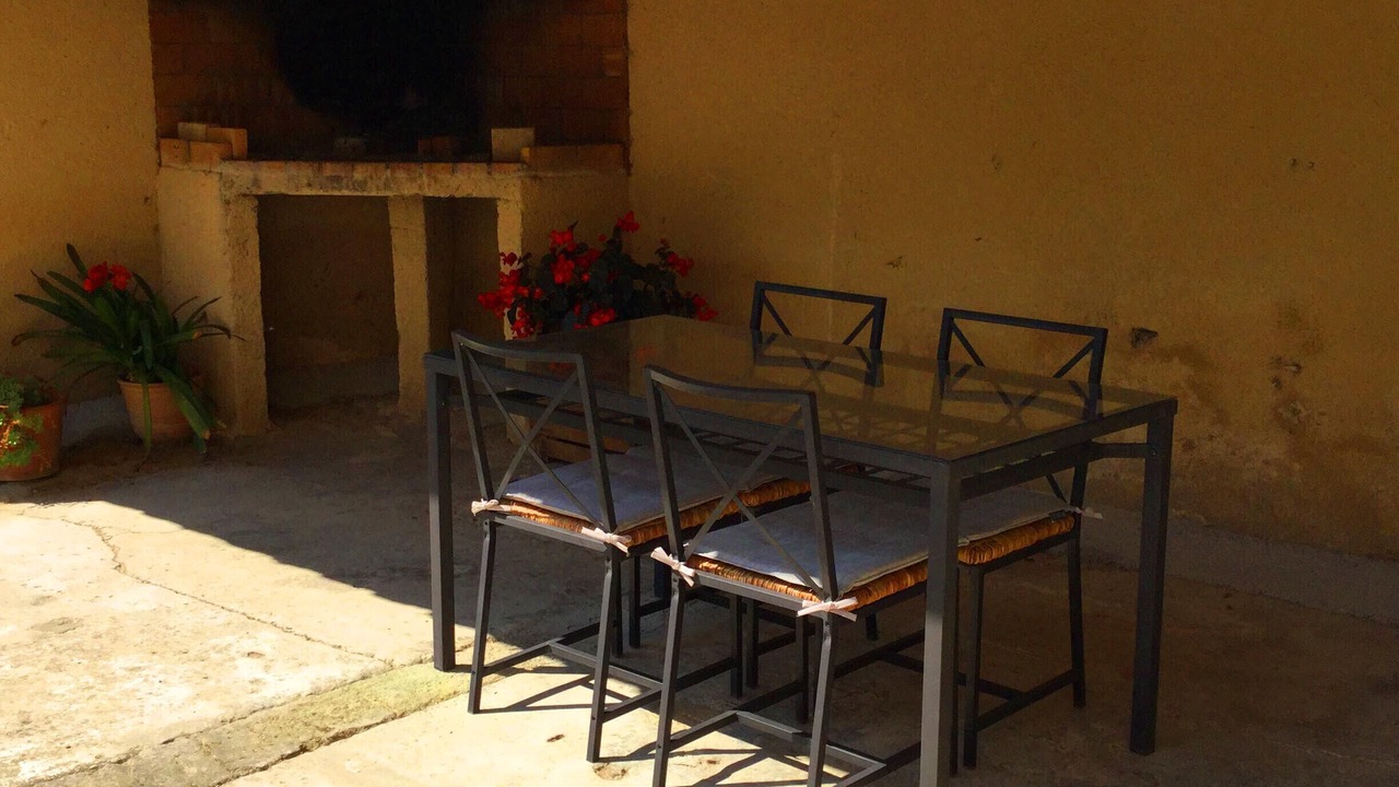 Photo of Outdoor in Bedarrides