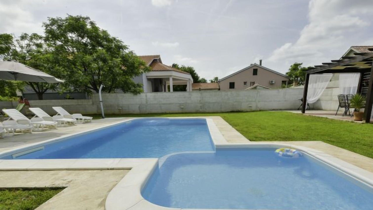 Photo of Outdoor in Smilcic