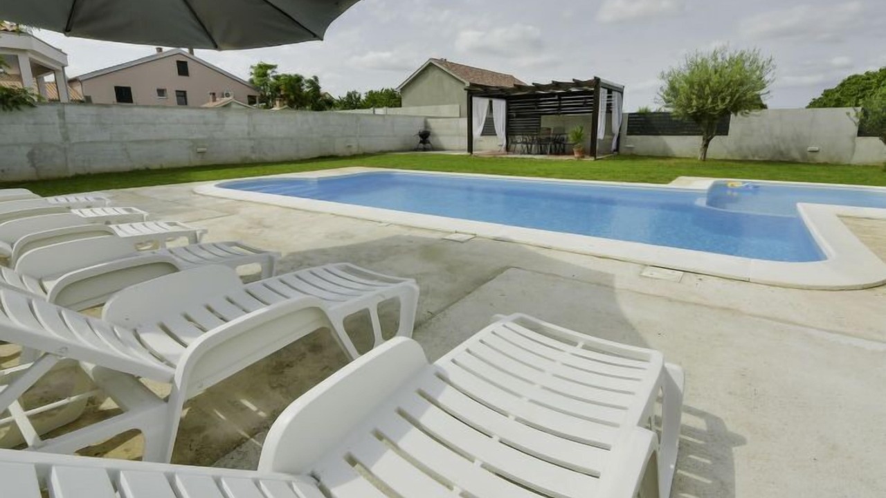 Photo of Outdoor in Smilcic
