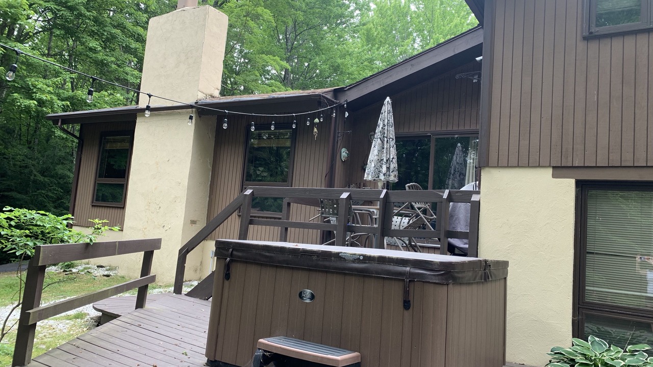 Photo of Patio Balcony in Windham