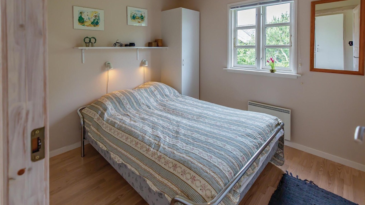 Photo of Others in Frolunde