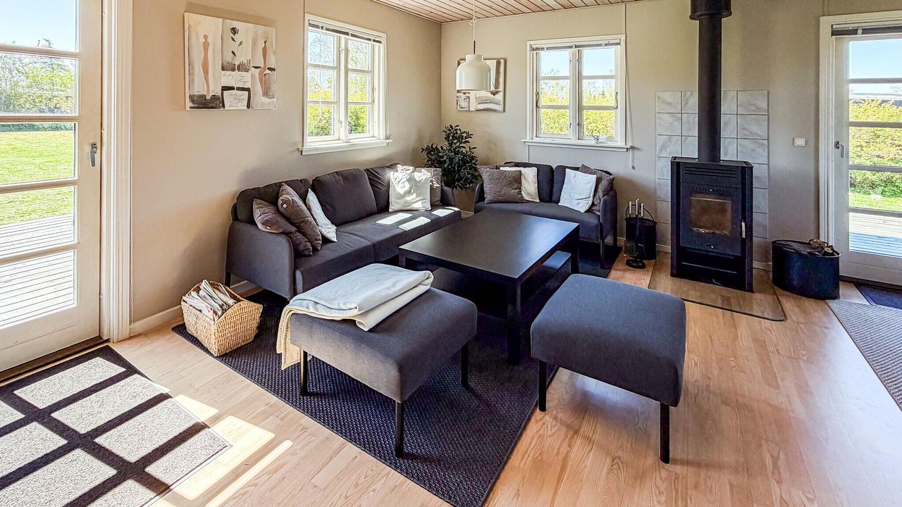 Photo of Others in Frolunde