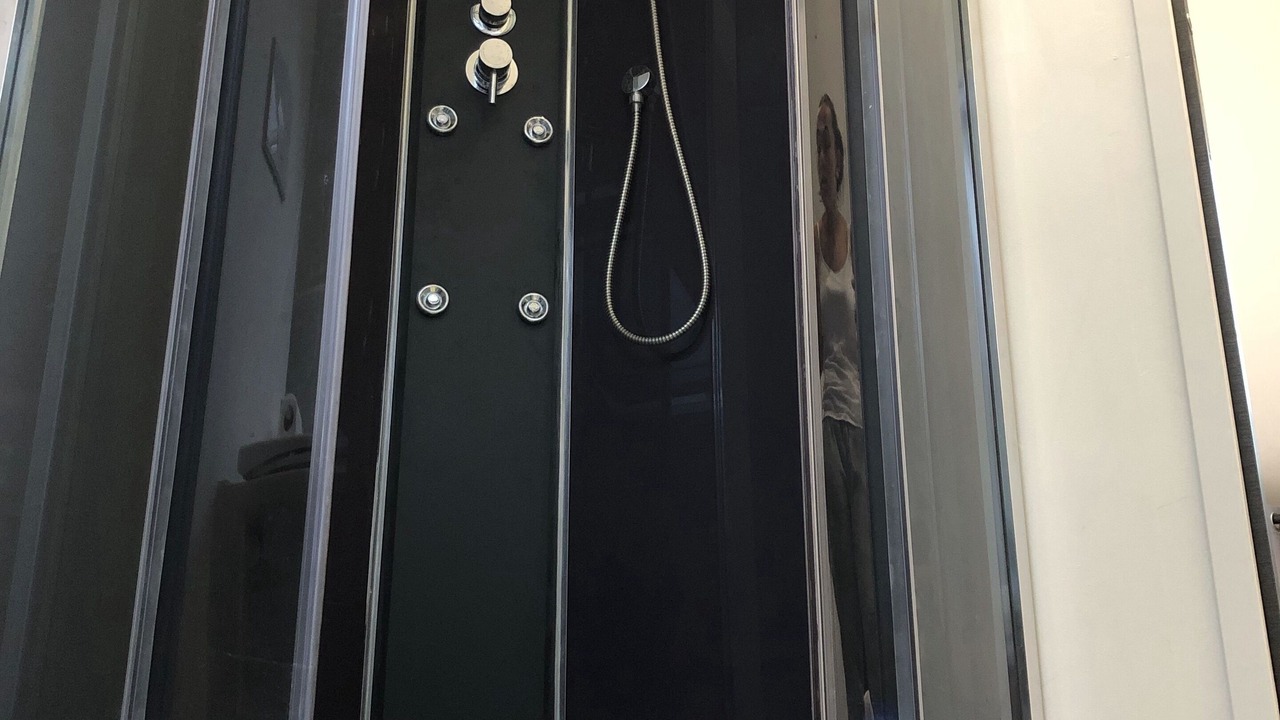 Photo of Bathroom in Quartier Saint-Clement - Jardin des Plantes