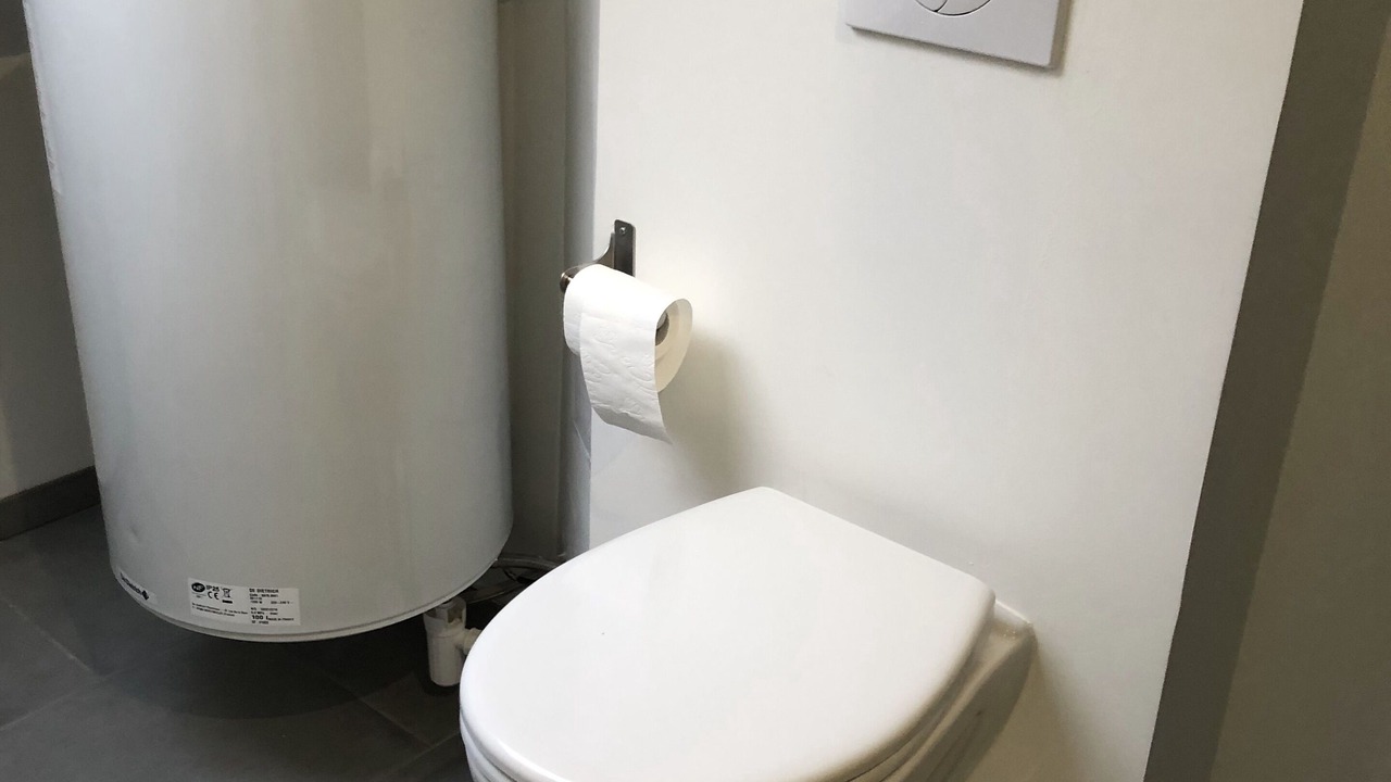 Photo of Bathroom in Quartier Saint-Clement - Jardin des Plantes