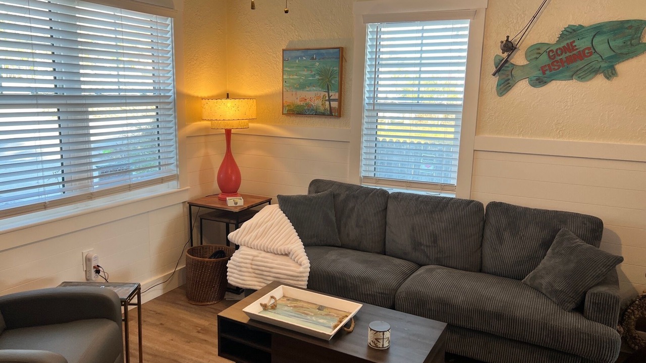 Photo of Livingroom in Independence Square