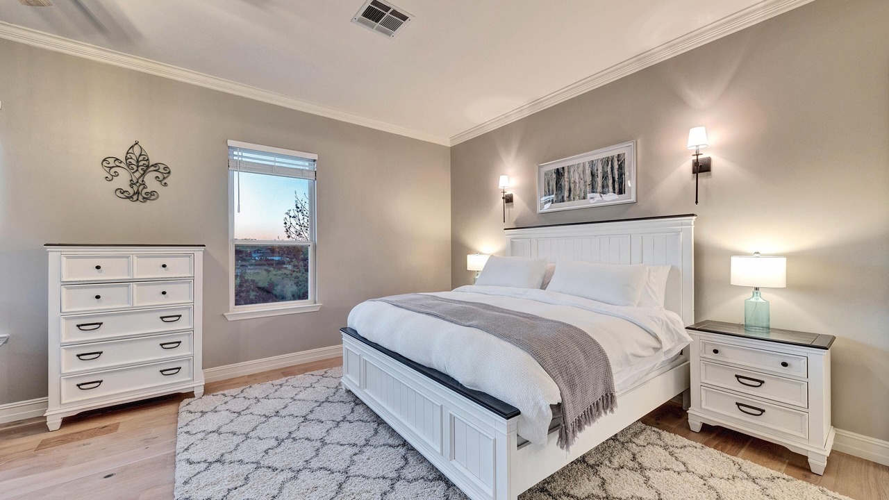 Photo of Bedroom in Lago Vista