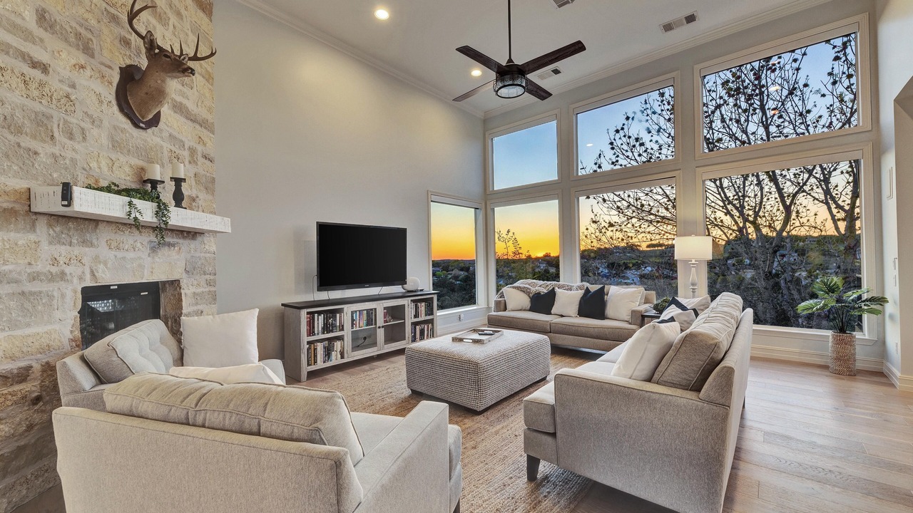 Photo of Bedroom in Lago Vista