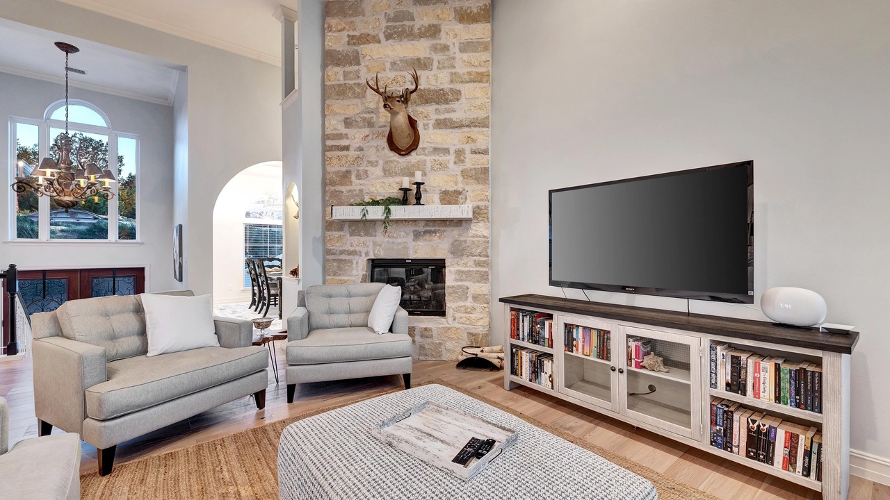 Photo of Bedroom in Lago Vista