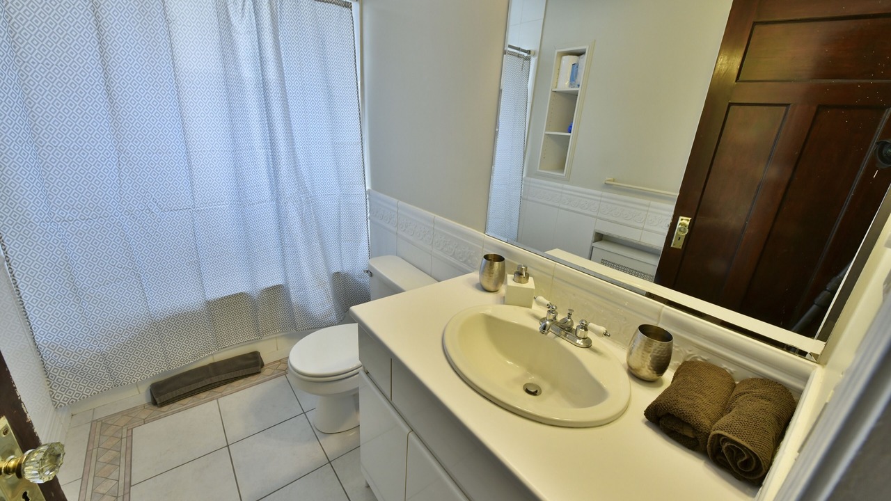 Photo of Bathroom in Sunnyside