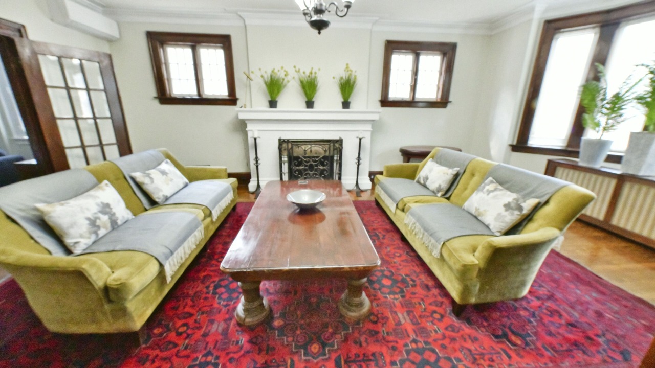 Photo of Livingroom in Sunnyside