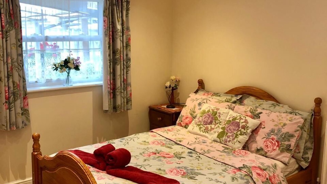 Photo of Bedroom in Barrow Gurney