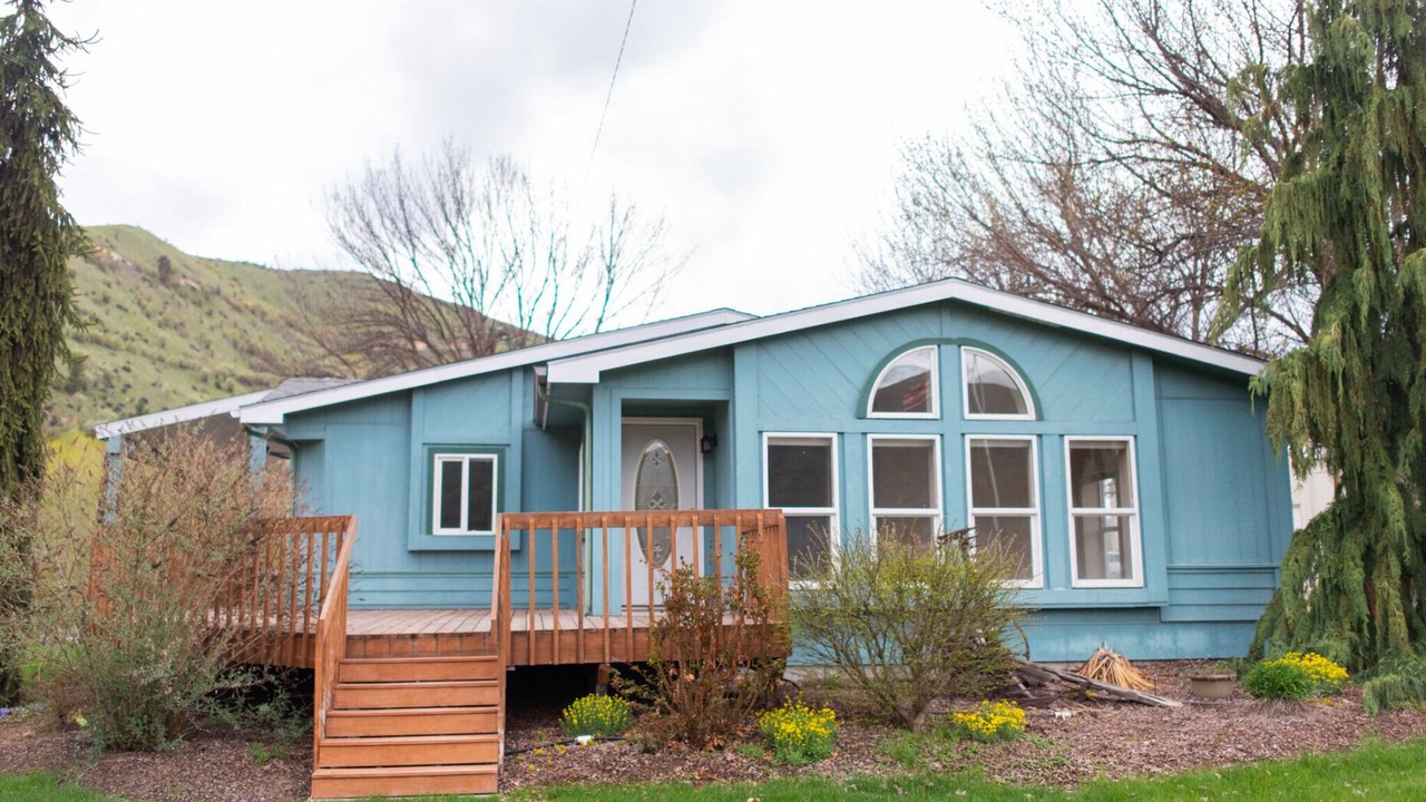 Photo of Outdoor in Monitor