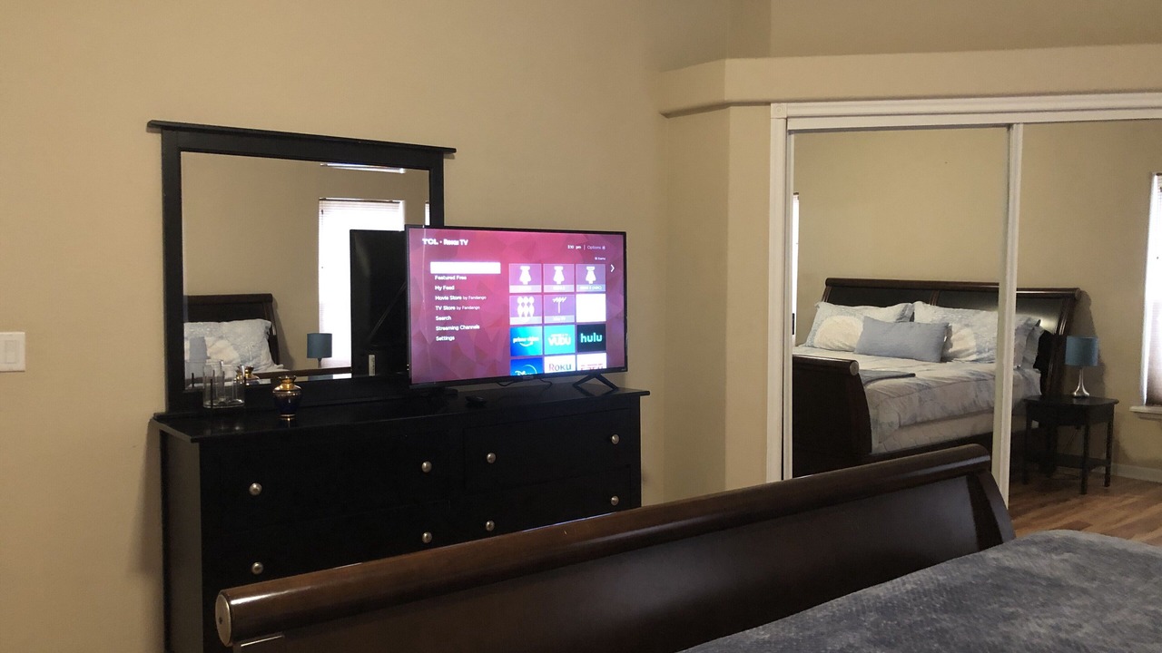 Photo of Others in Monitor