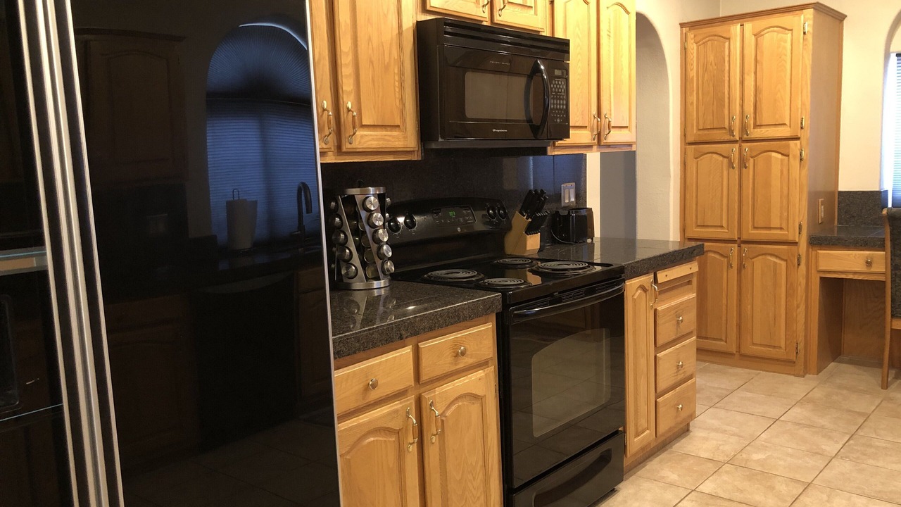 Photo of Others in Monitor