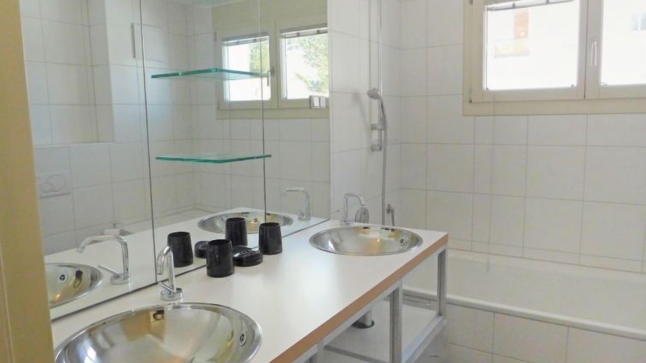 Photo of Bathroom in Samedan