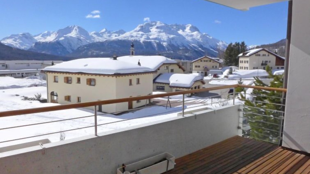 Photo of Others in Samedan