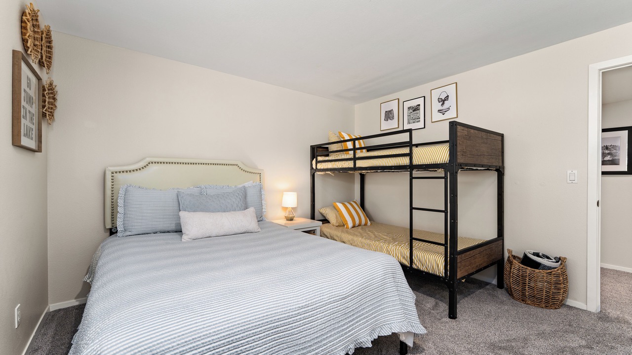 Photo of Bedroom in Wapato Point
