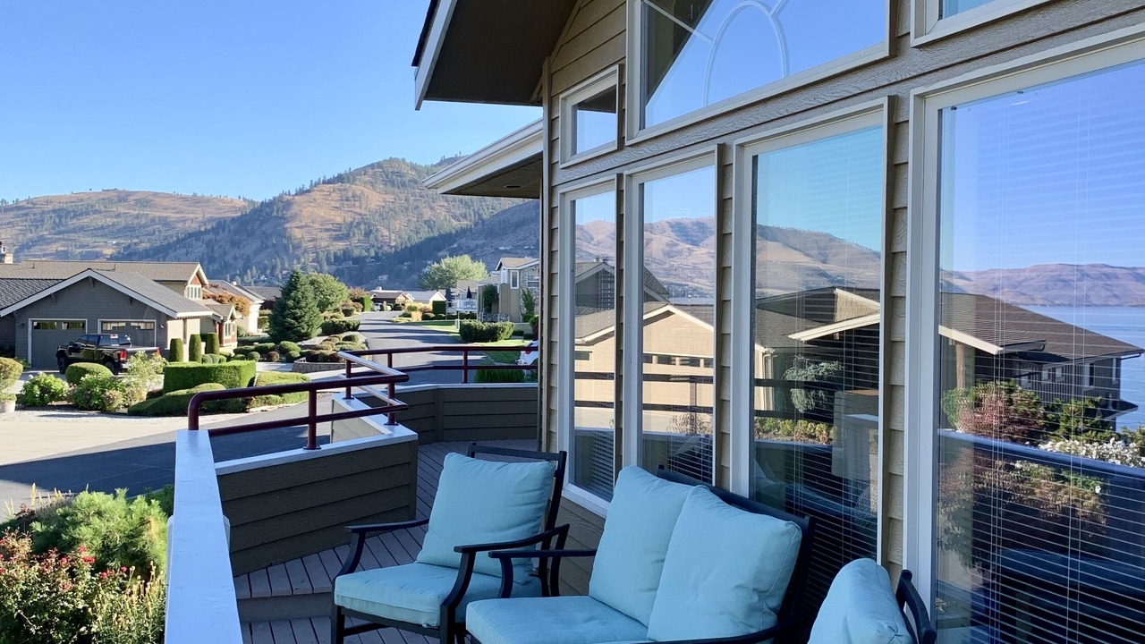 Photo of Patio Balcony in Wapato Point