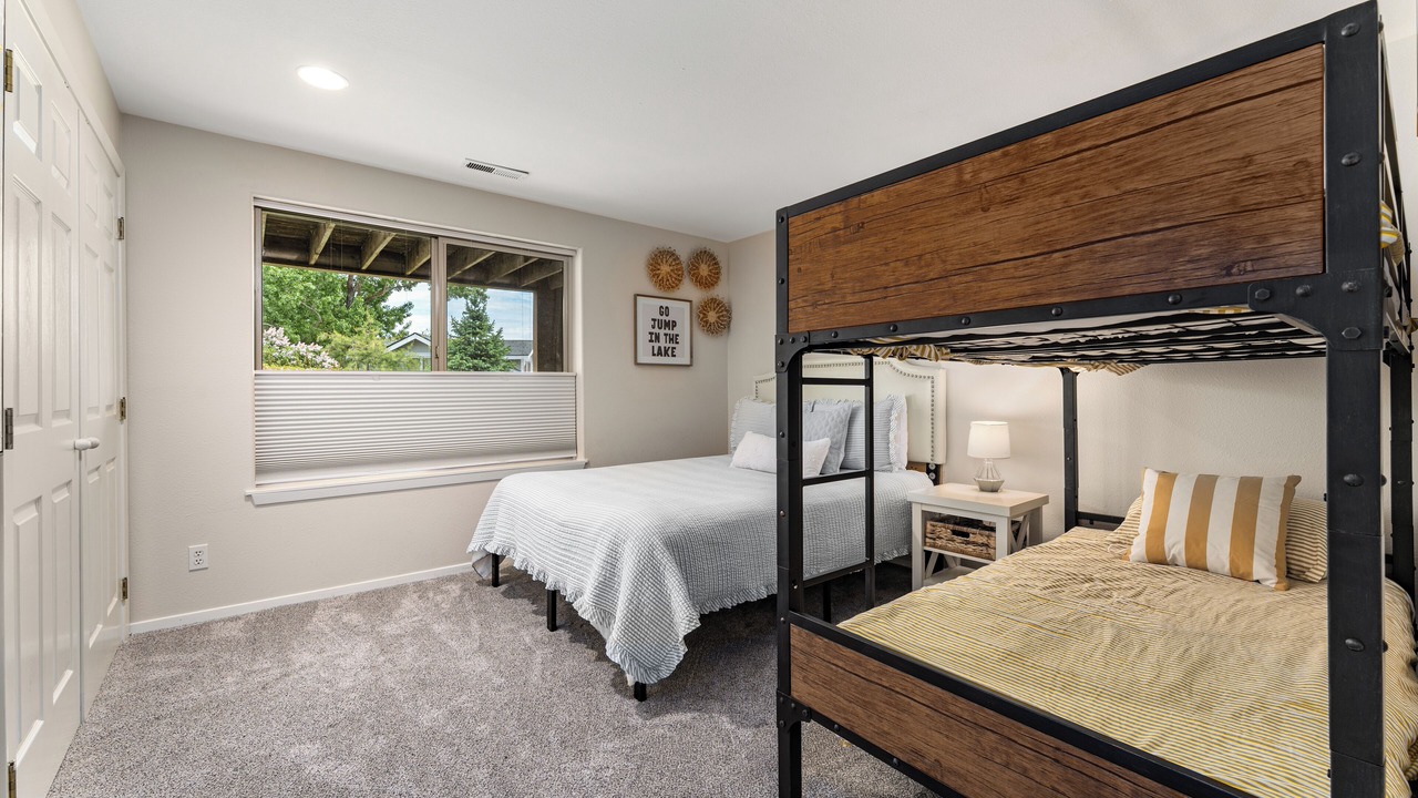 Photo of Bedroom in Wapato Point