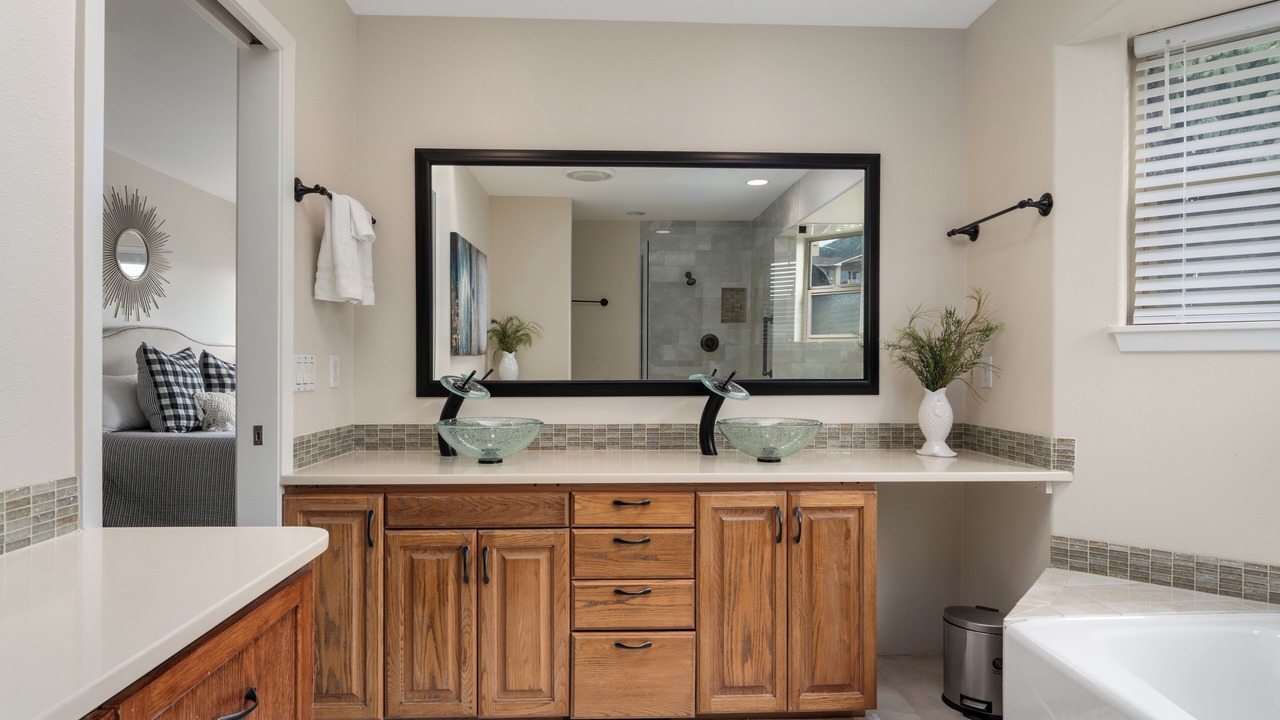 Photo of Bathroom in Wapato Point