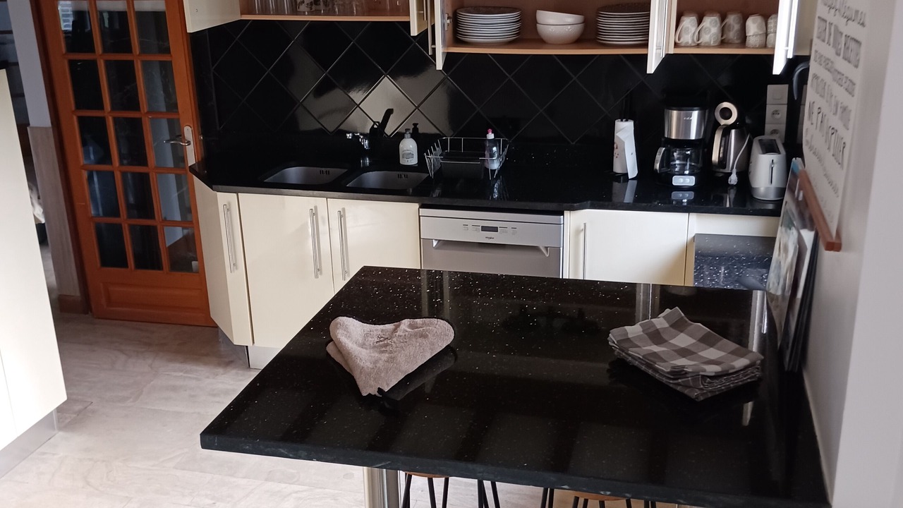 Photo of Kitchen in Neuville-au-Bois