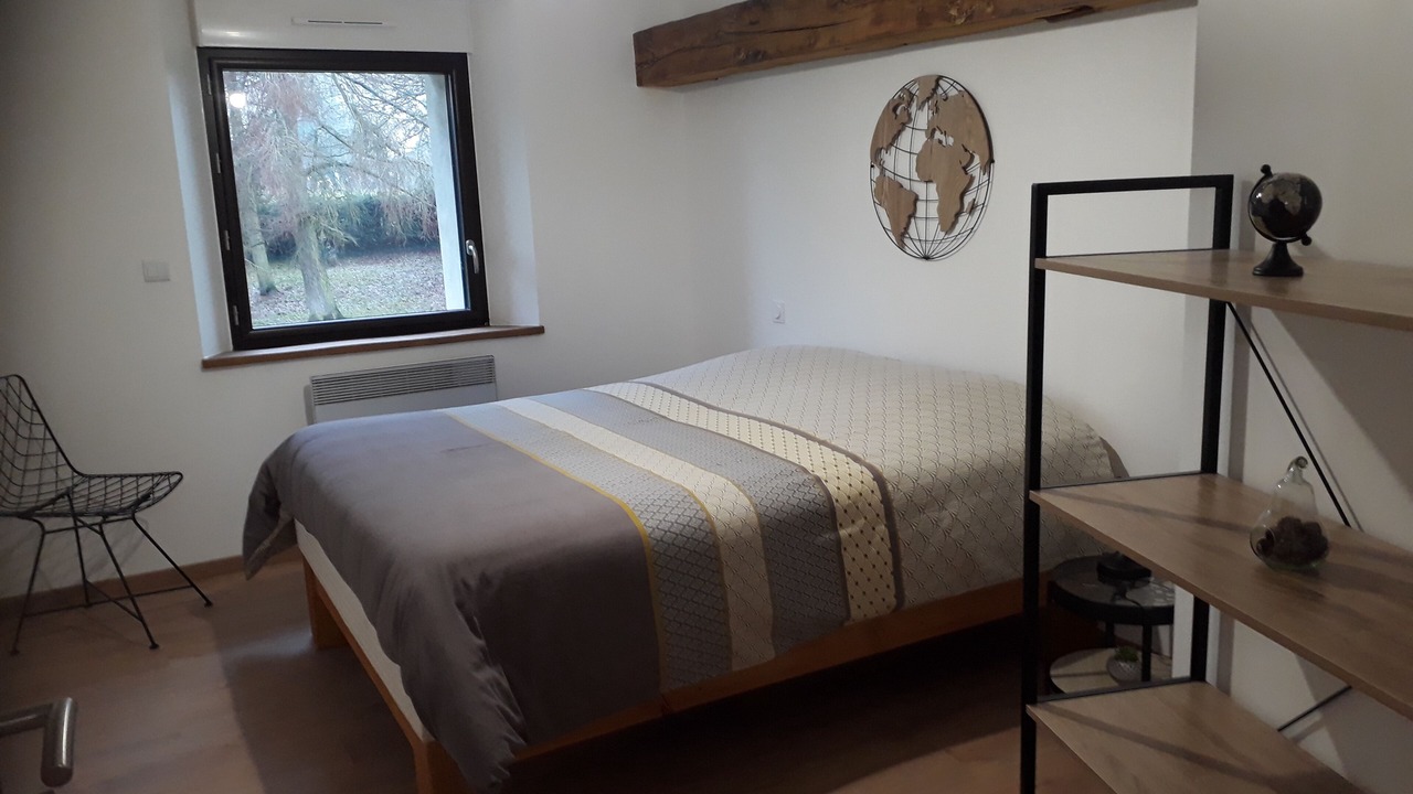 Photo of Bedroom in Neuville-au-Bois