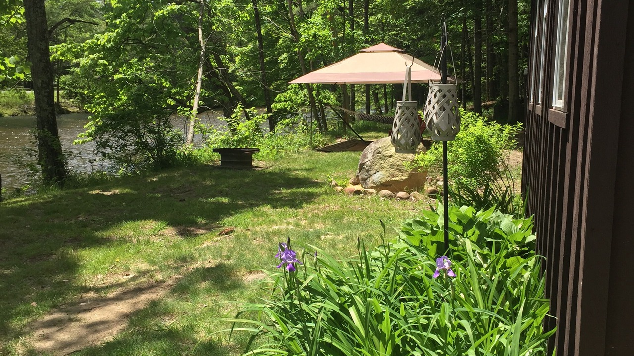 Photo of Outdoor in Elizabethtown