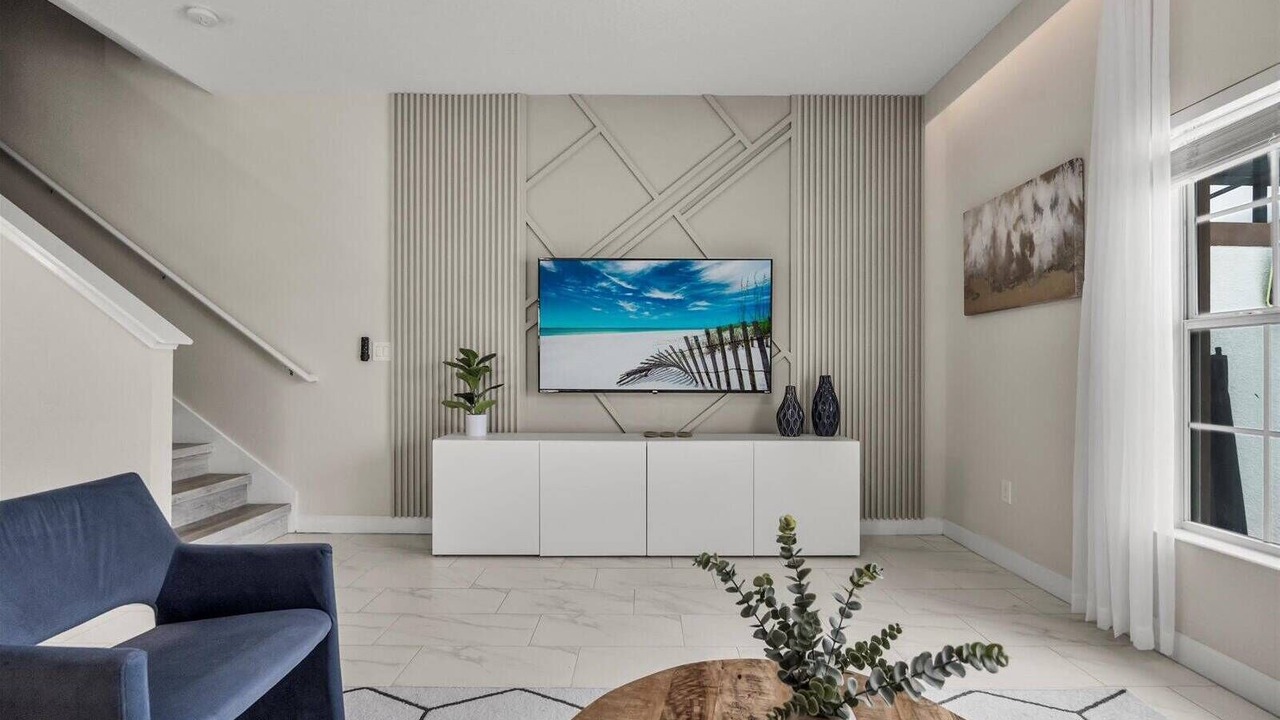 Photo of Livingroom in Bay Lake