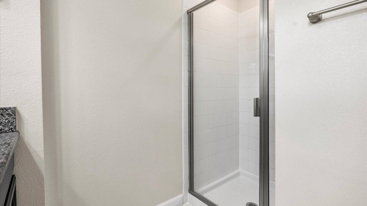 Photo of Bathroom in Bay Lake