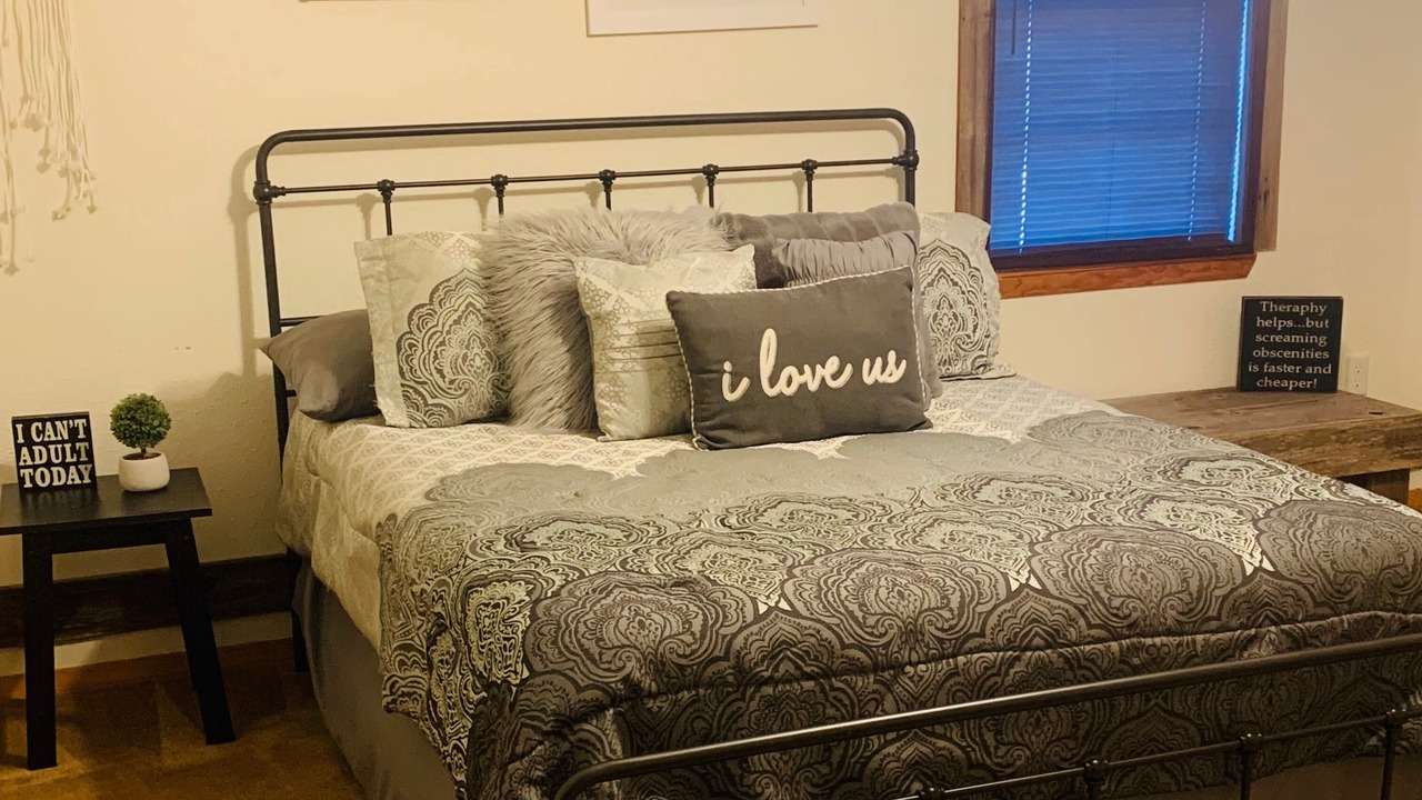 Photo of Bedroom in Broken Bow