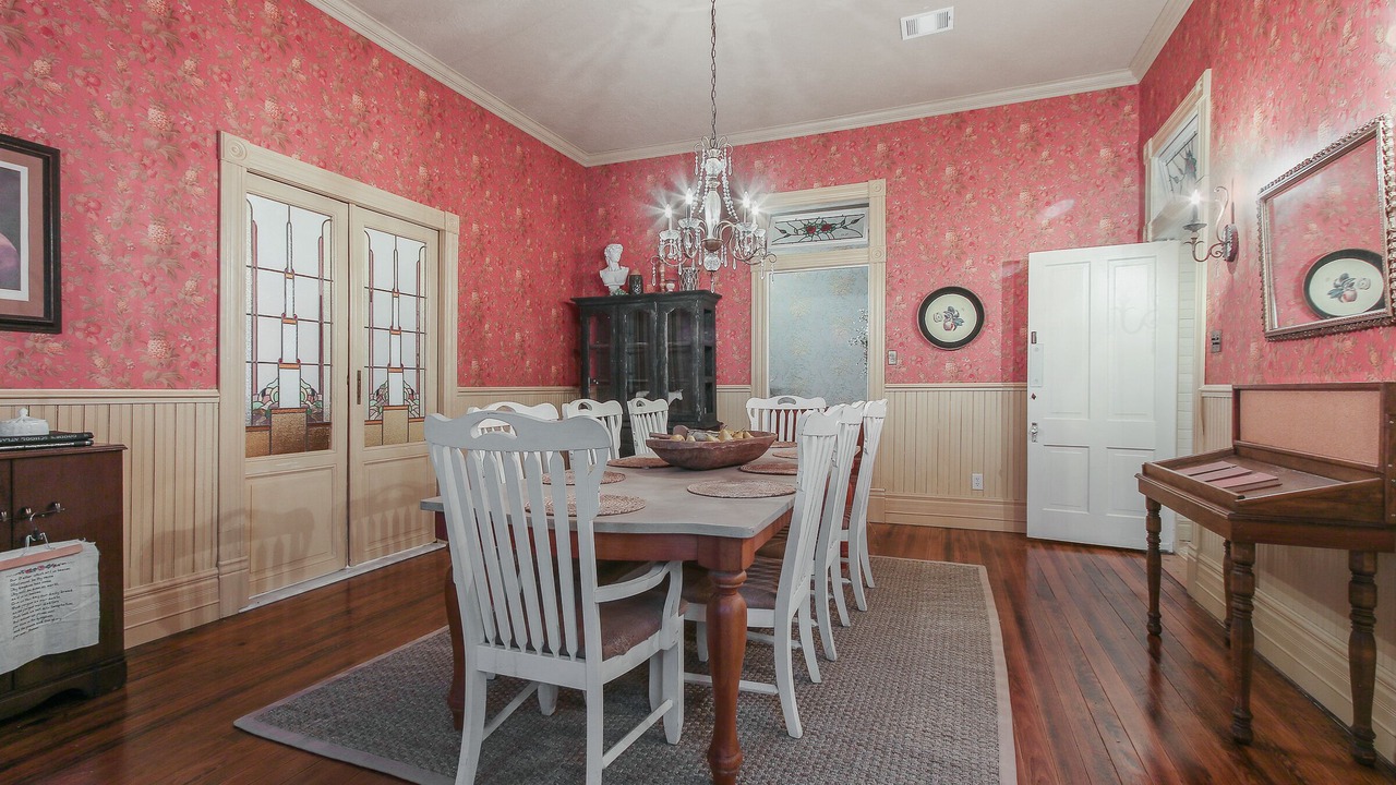 Photo of Livingroom in Navasota