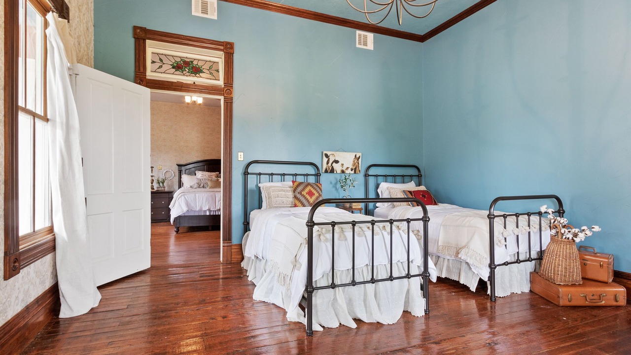 Photo of Bedroom in Navasota