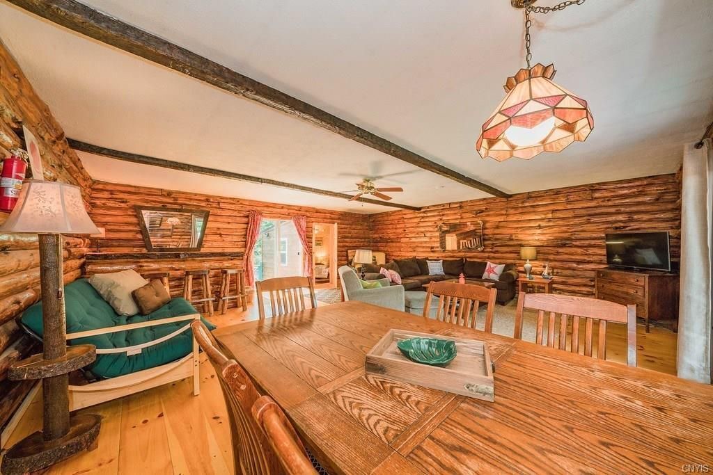 Photo of Livingroom in Alexandria Bay