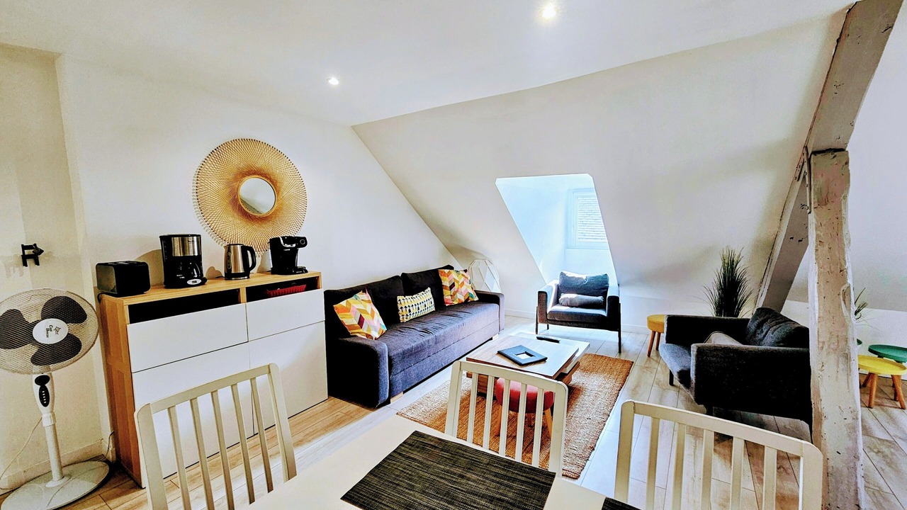 Photo of Livingroom in Quartier Pasteur