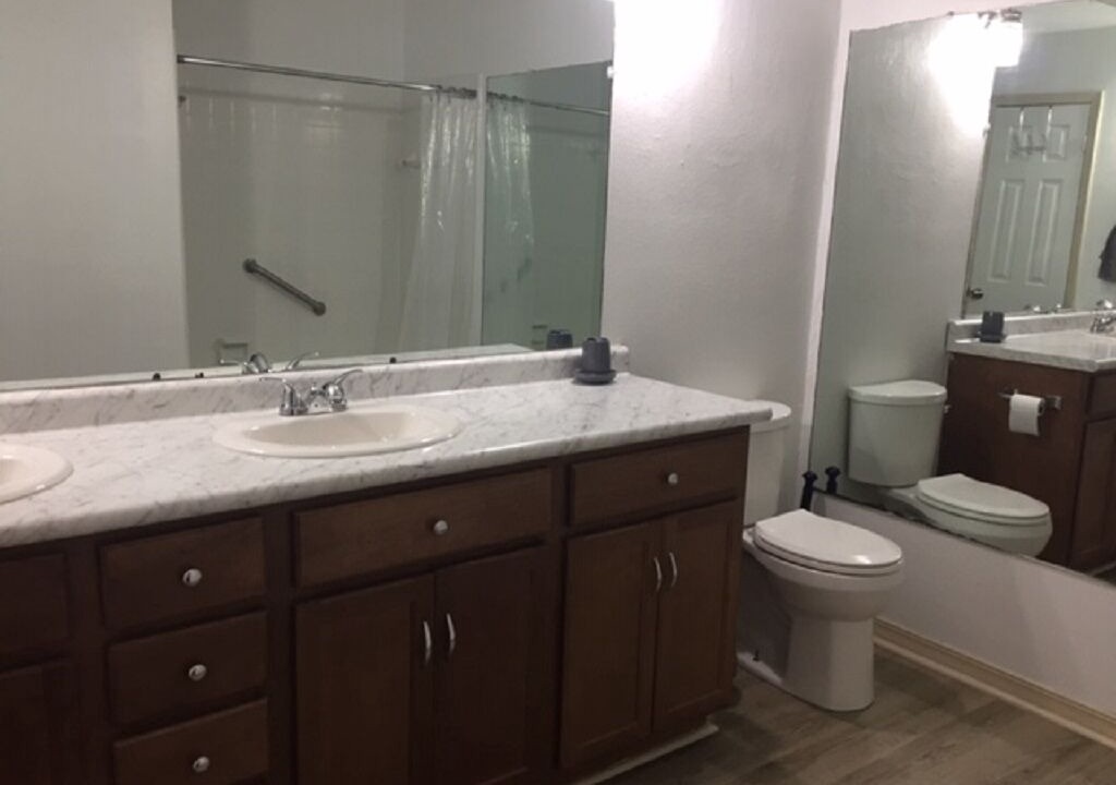 Photo of Bathroom in Laneville