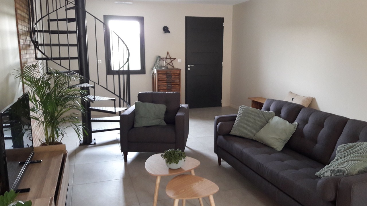 Photo of Livingroom in Laval-Saint-Roman