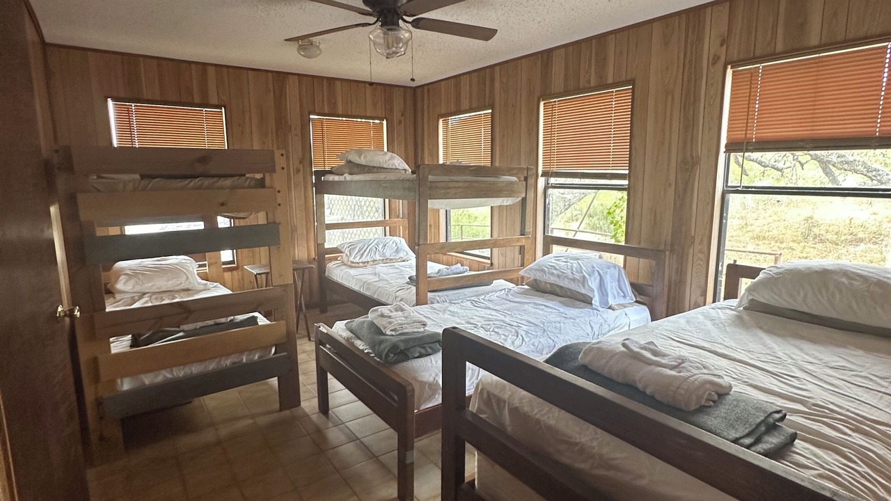 Photo of Bedroom in D'Hanis