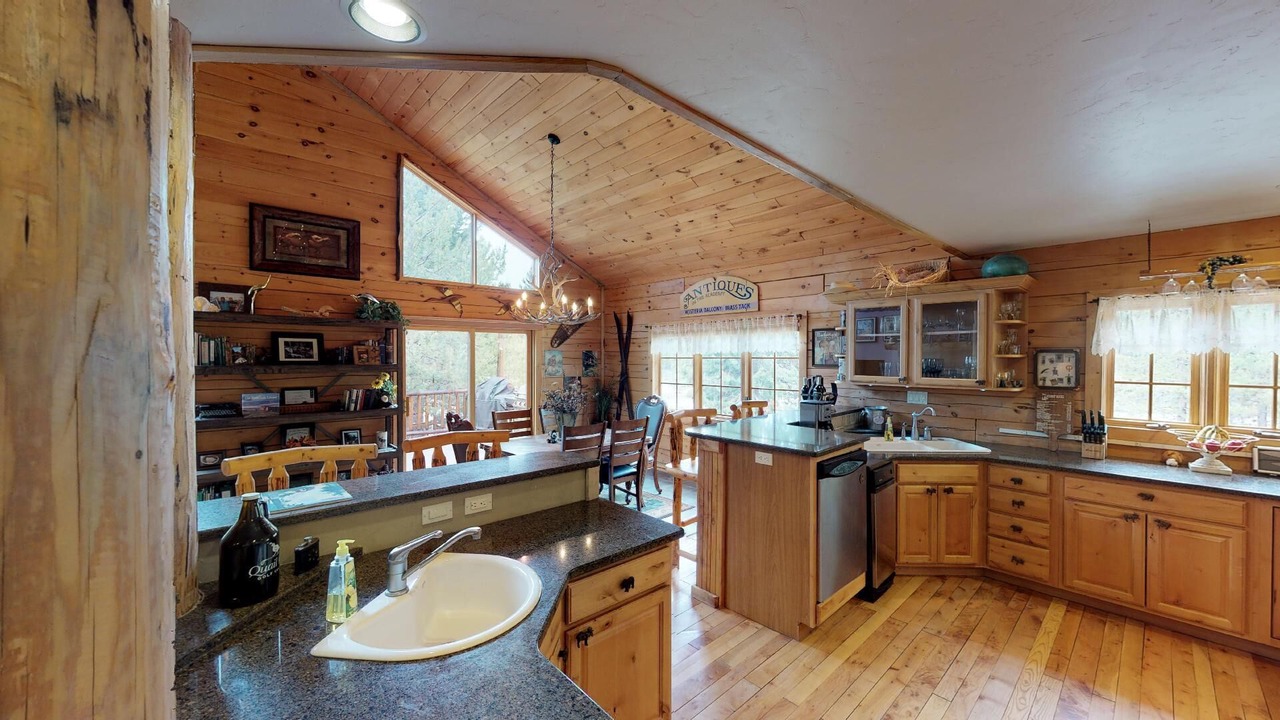 Photo of Kitchen in Three Rivers