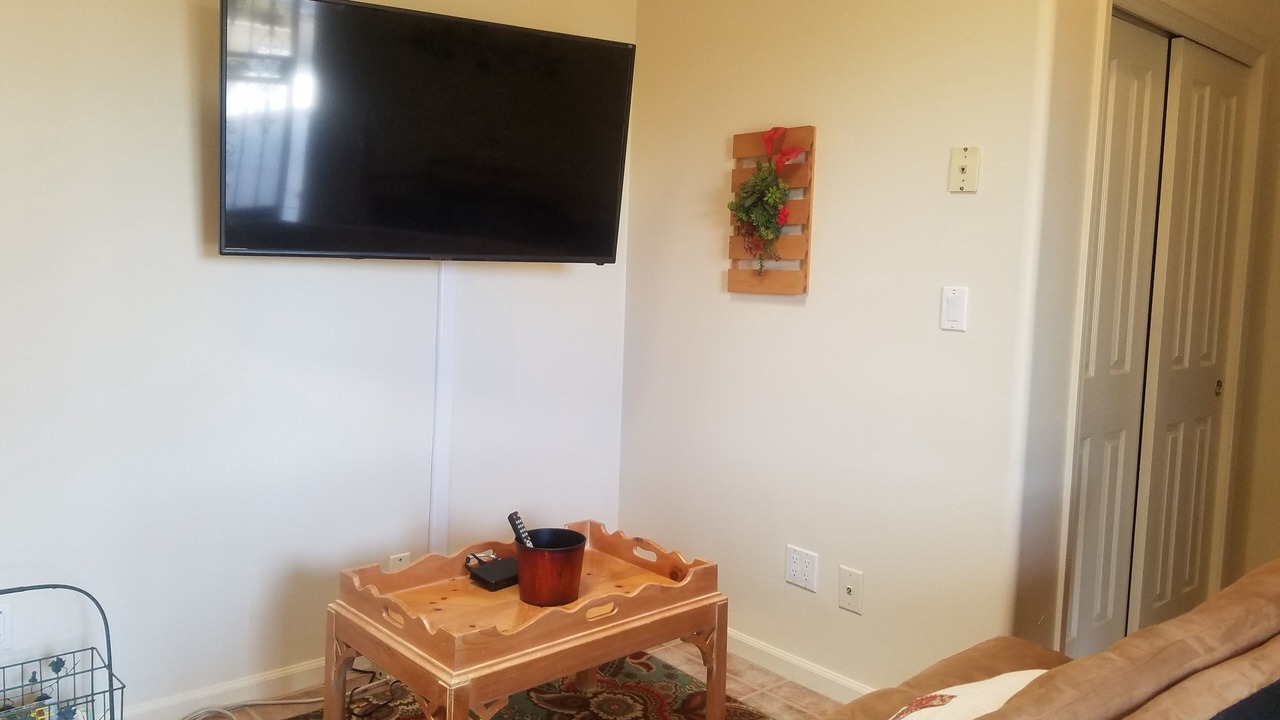 Photo of Livingroom in Desert View Village