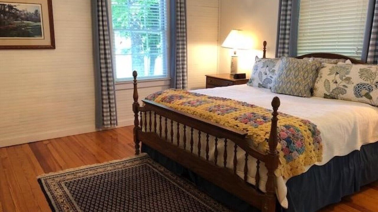 Photo of Bedroom in Tiger