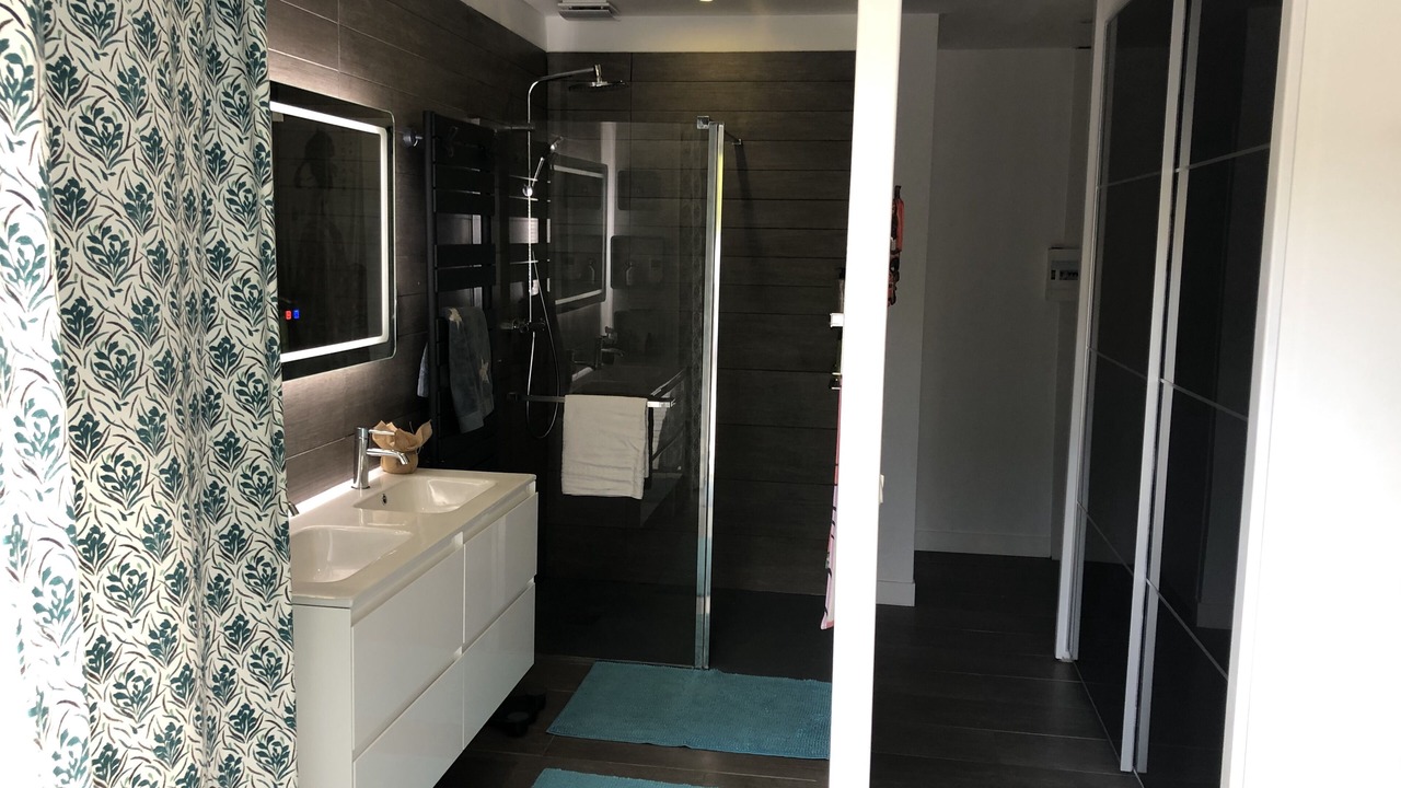 Photo of Bathroom in La Grande-Motte