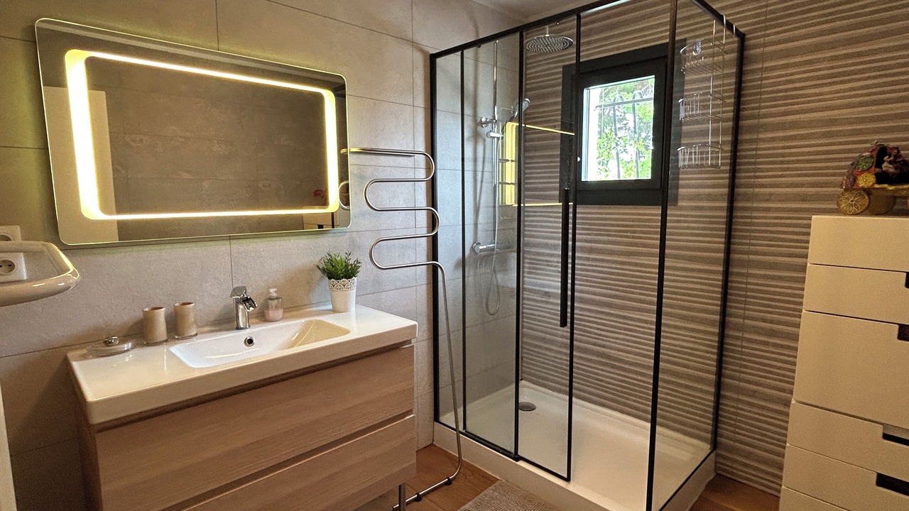 Photo of Bathroom in La Grande-Motte