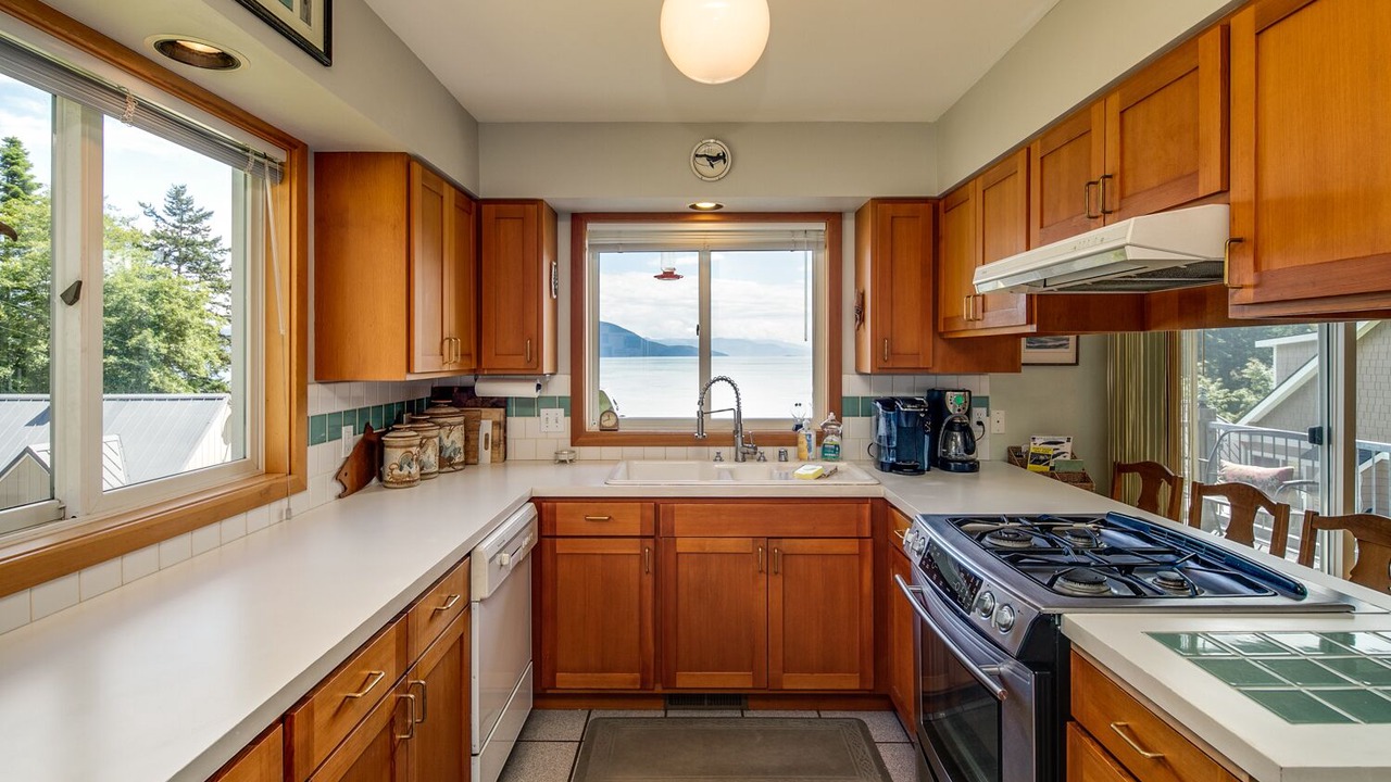 Photo of Others in Sea Acre