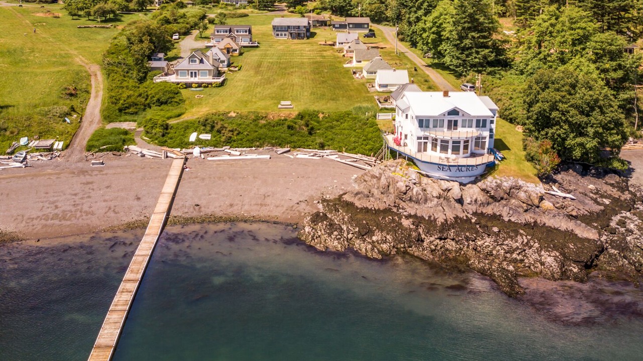 Photo of Others in Sea Acre