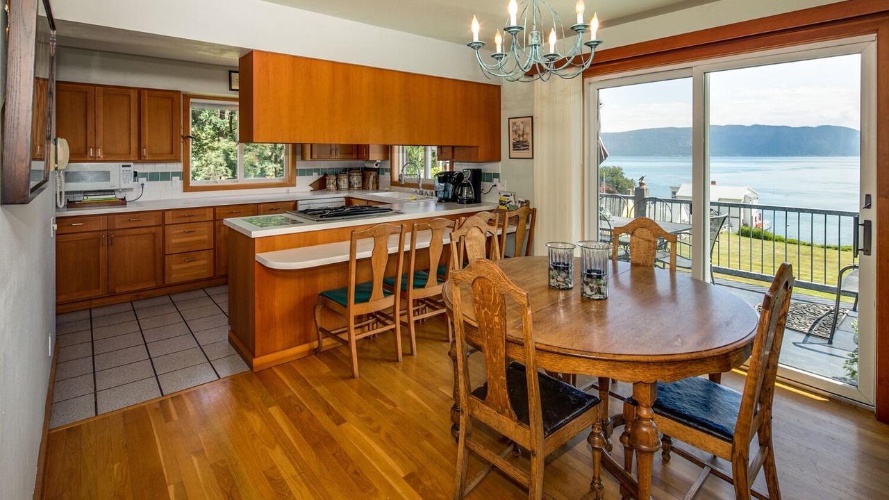 Photo of Others in Sea Acre