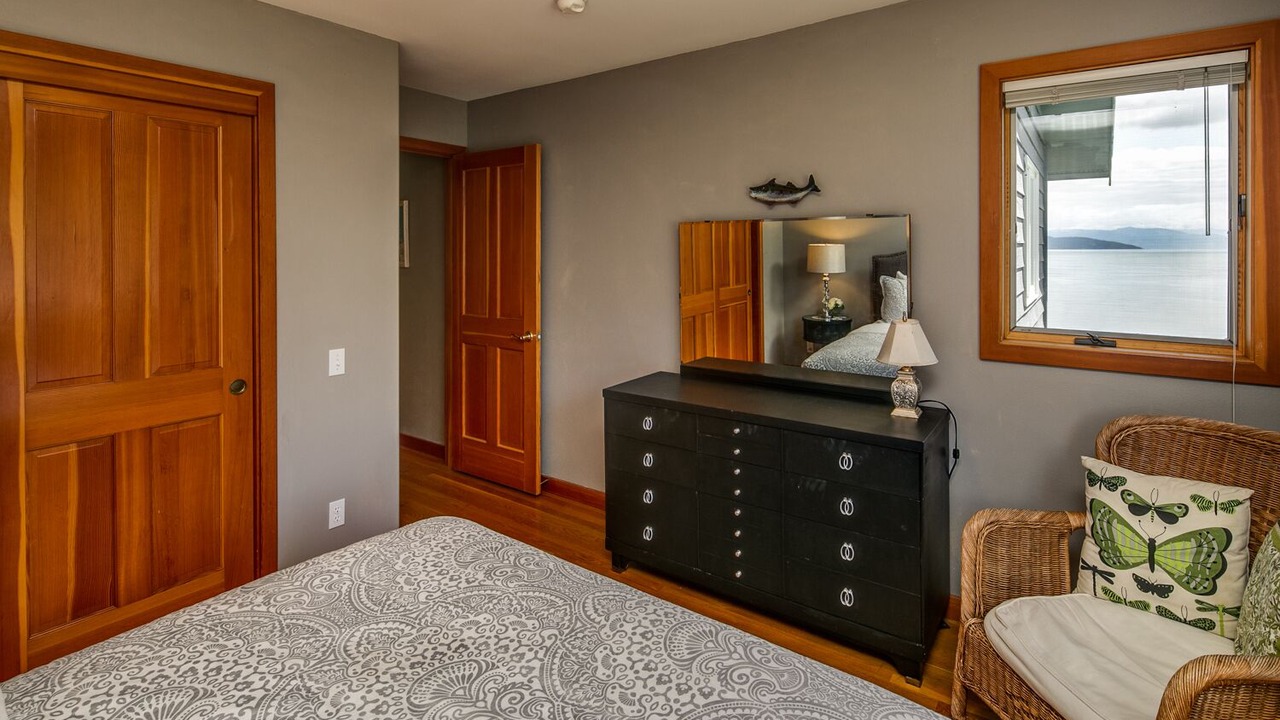 Photo of Others in Sea Acre