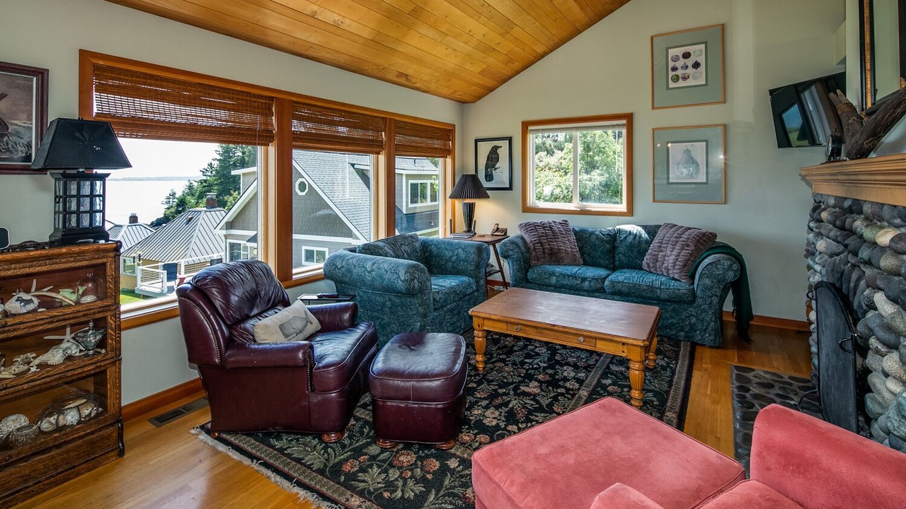 Photo of Others in Sea Acre