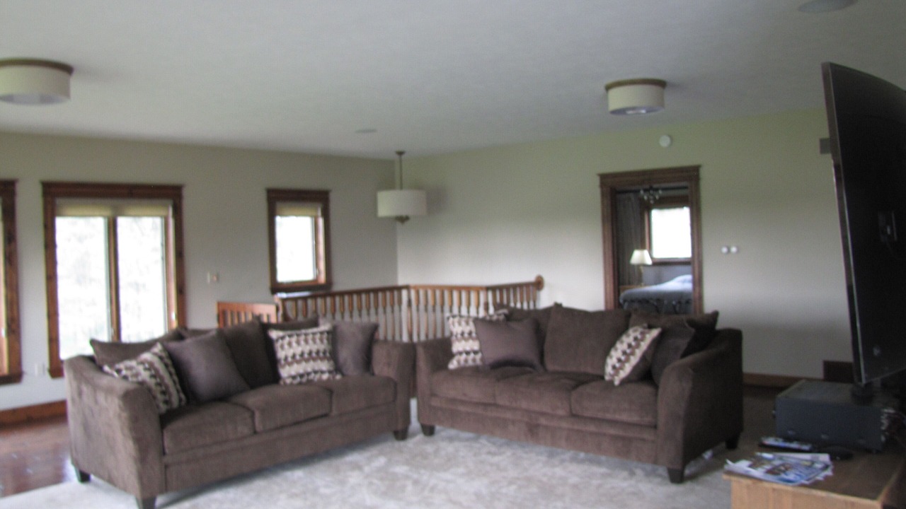 Photo of Livingroom in Chase