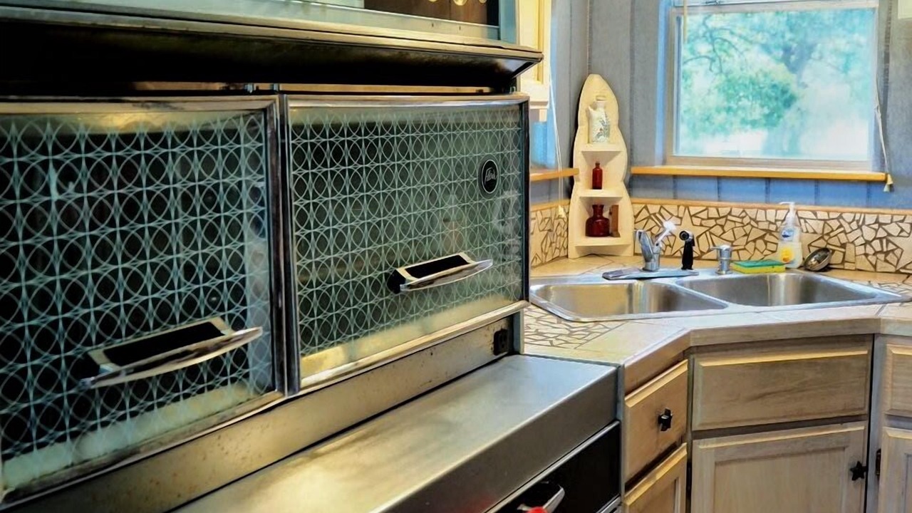 Photo of Kitchen in Junction