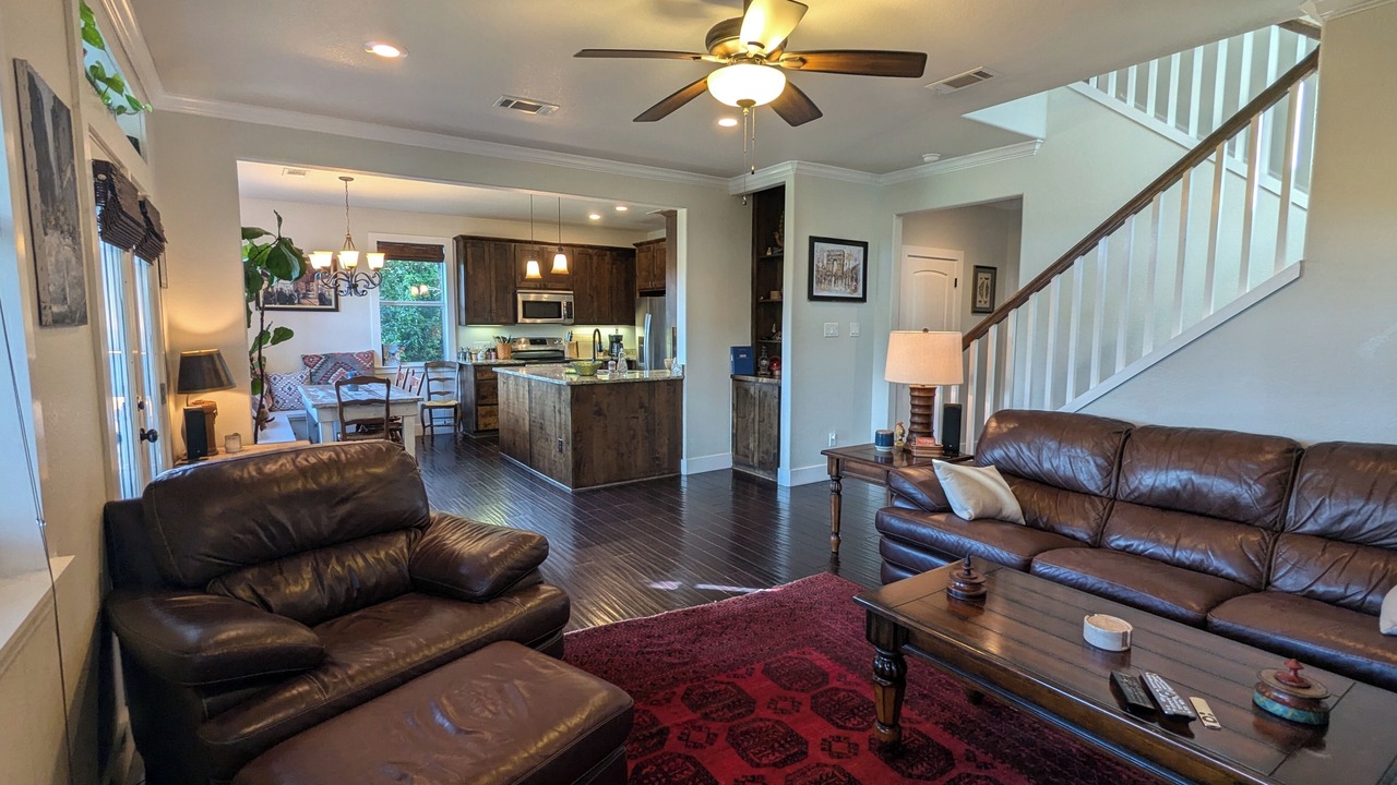 Photo of Livingroom in Leander